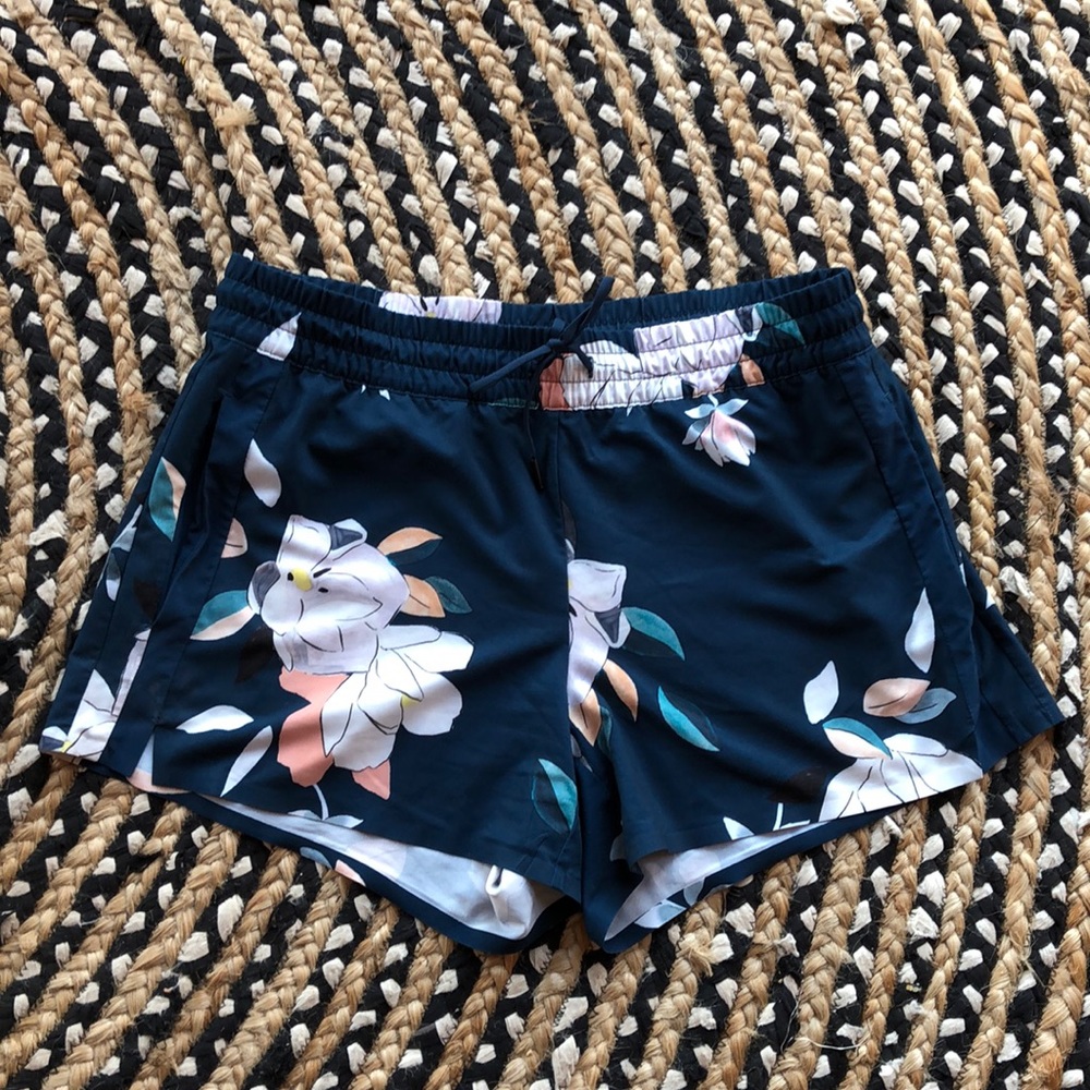 Athleta shorts
